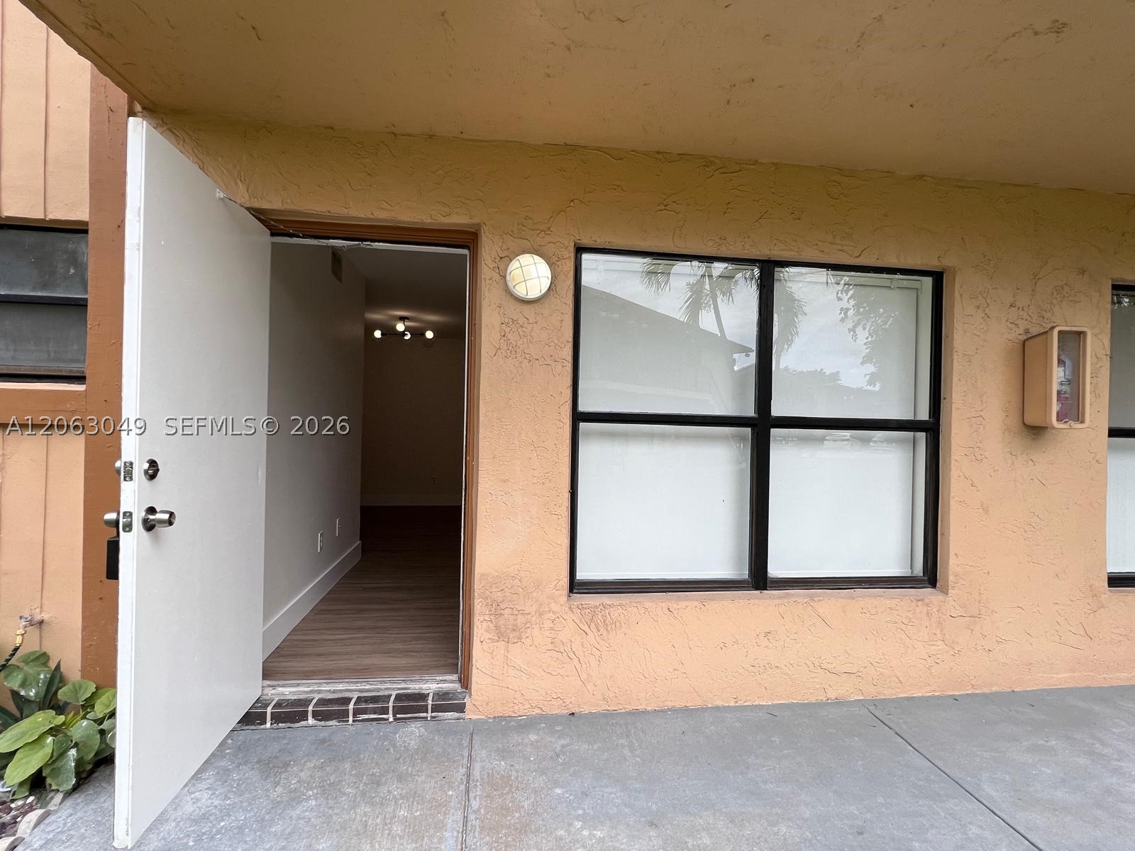 2685 W 66th St 12-20 Property Photo 5