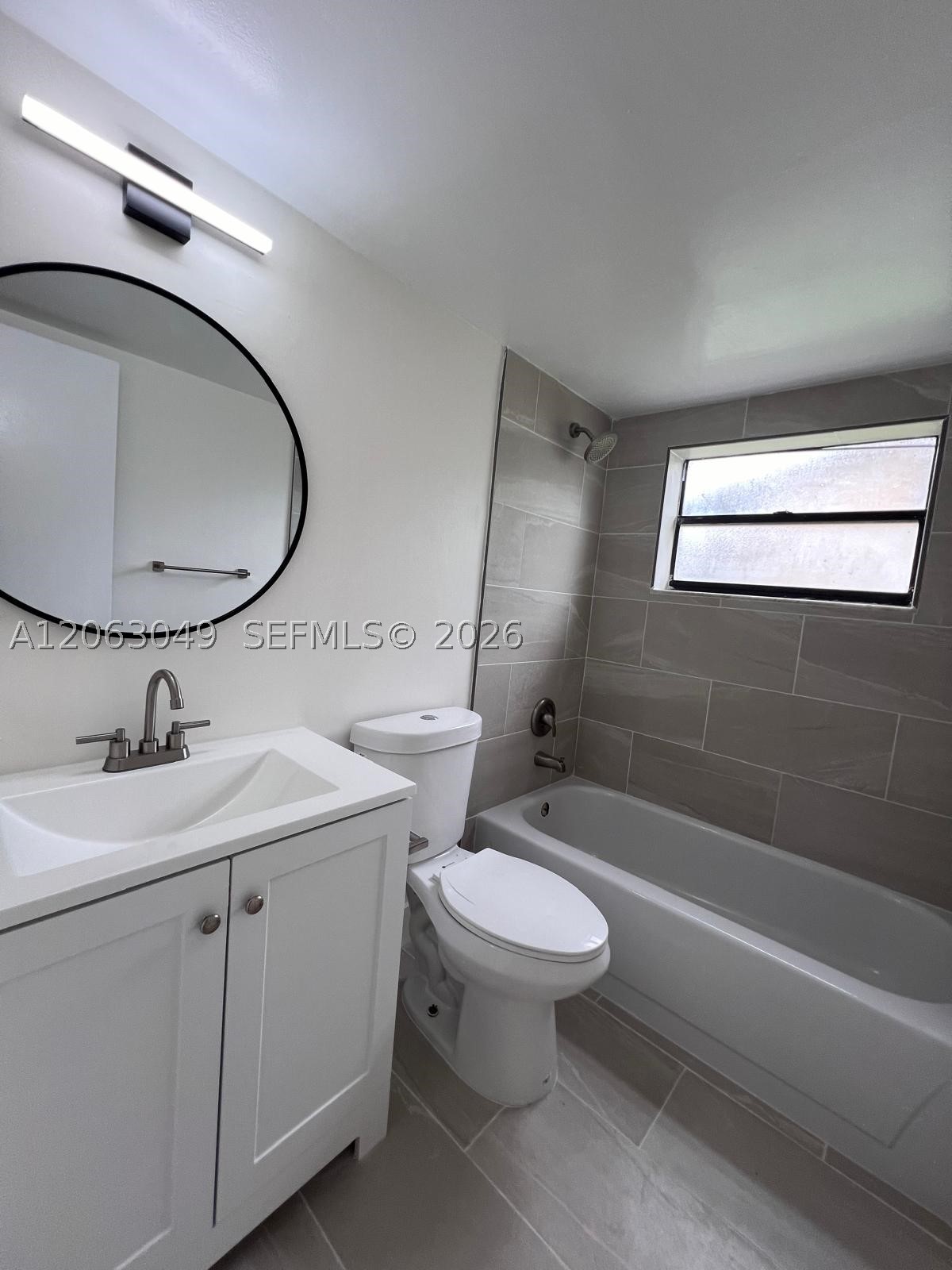 2685 W 66th St 12-20 Property Photo 8