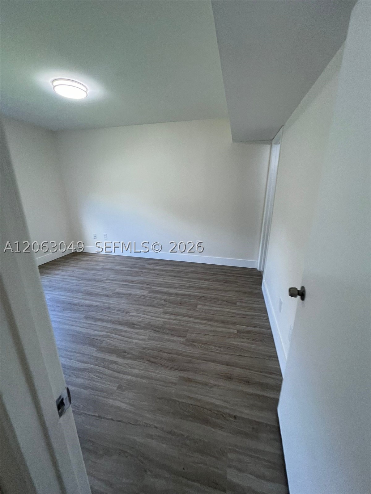 2685 W 66th St 12-20 Property Photo 18