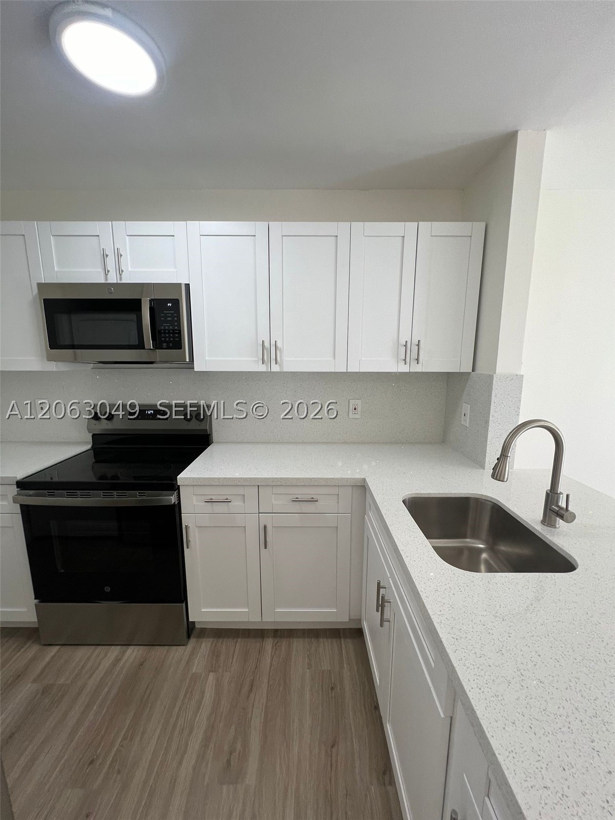 2685 W 66th St 12-20 Property Photo 27