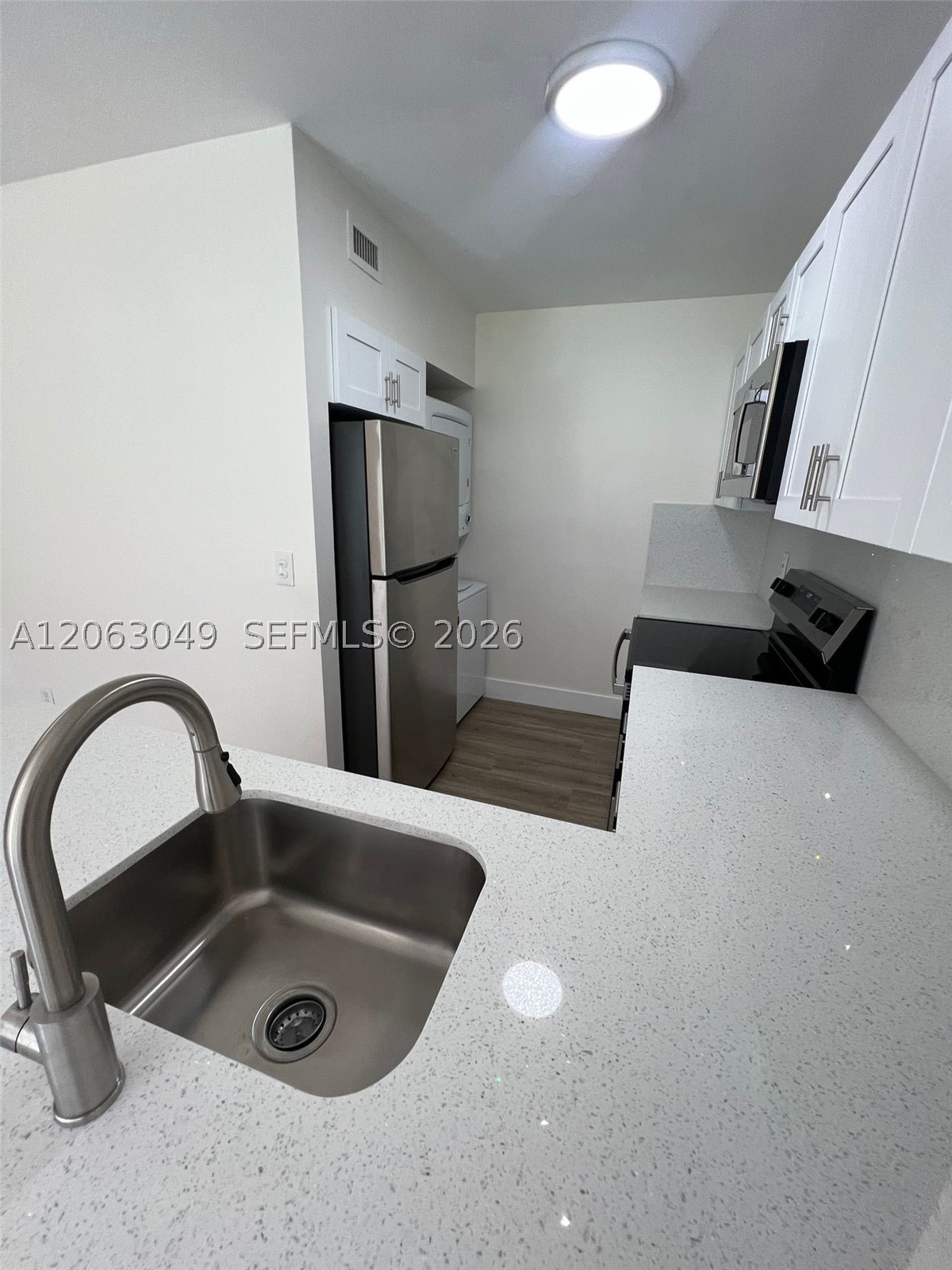 2685 W 66th St 12-20 Property Photo 29