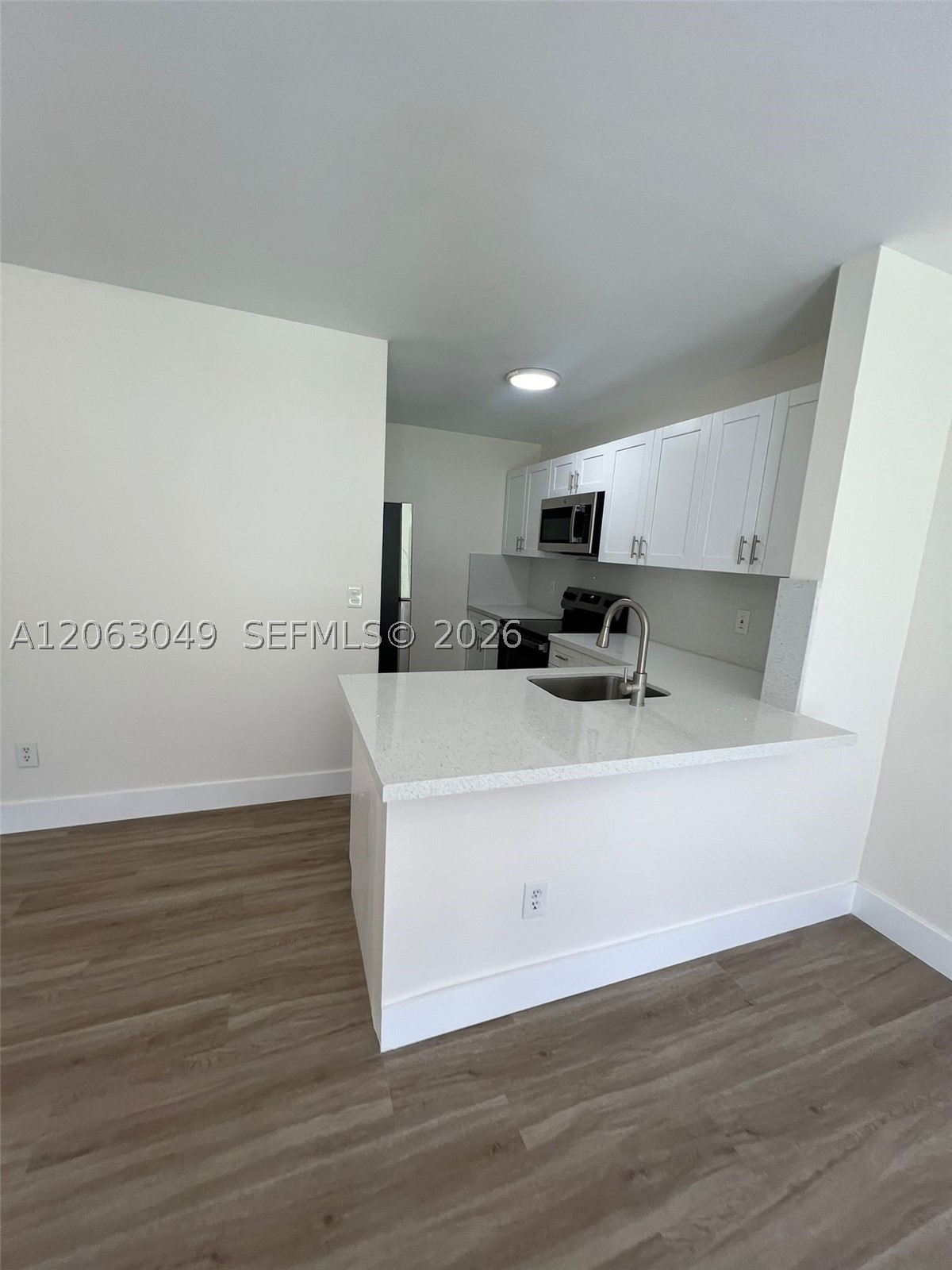 2685 W 66th St 12-20 Property Photo 31
