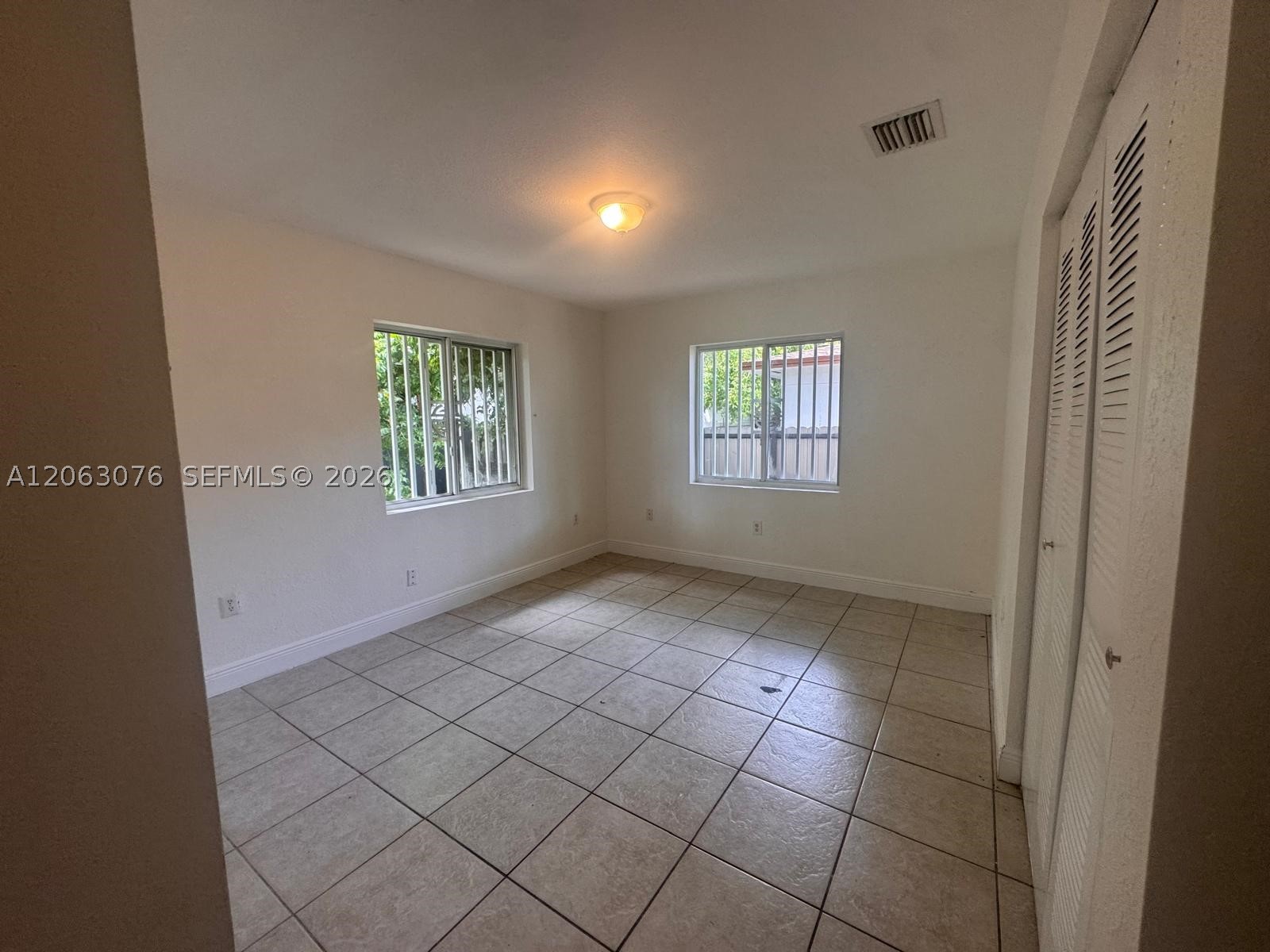 3342 Nw 9th Ave 3344 Property Photo 11