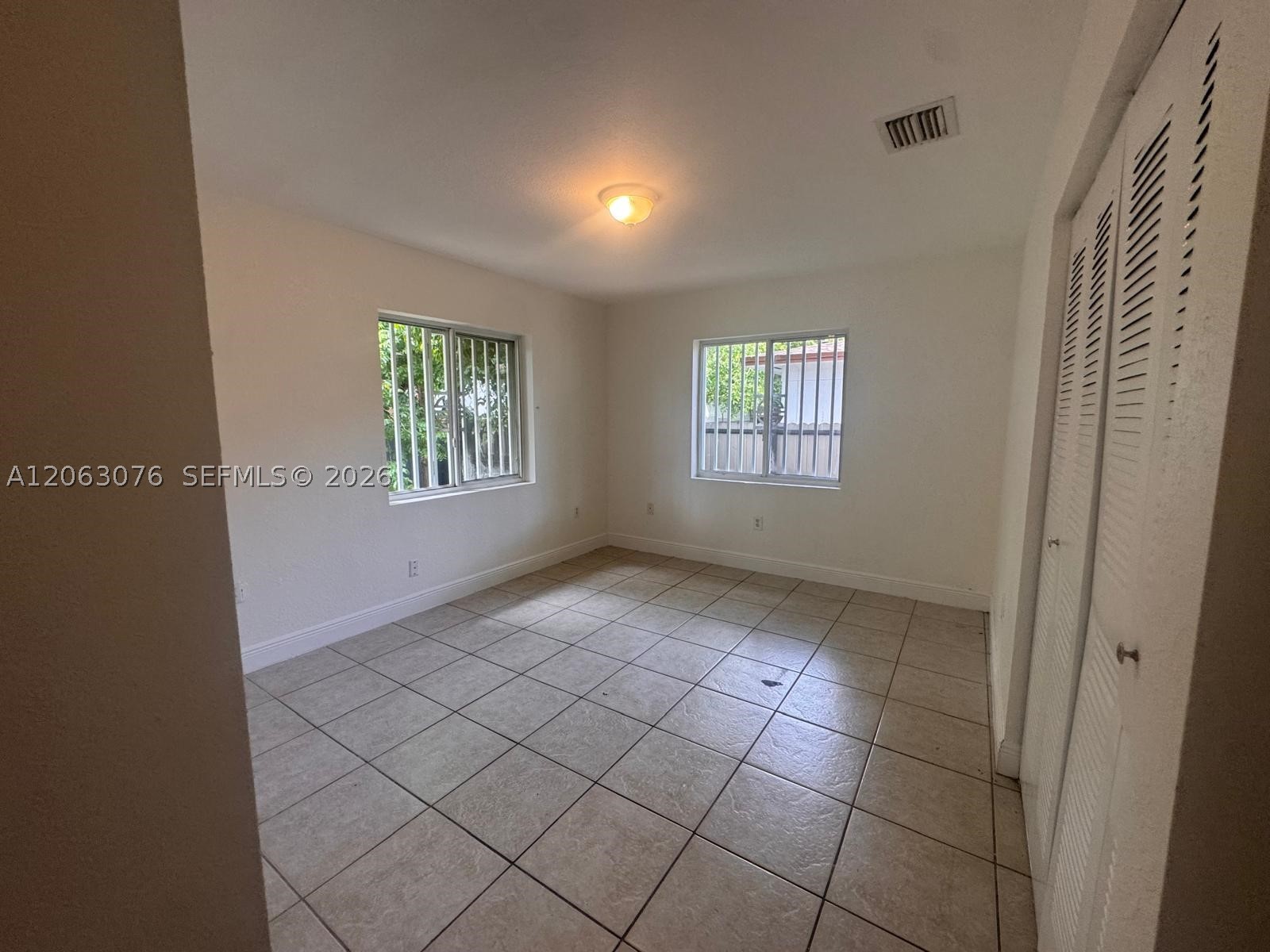 3342 Nw 9th Ave 3344 Property Photo 12