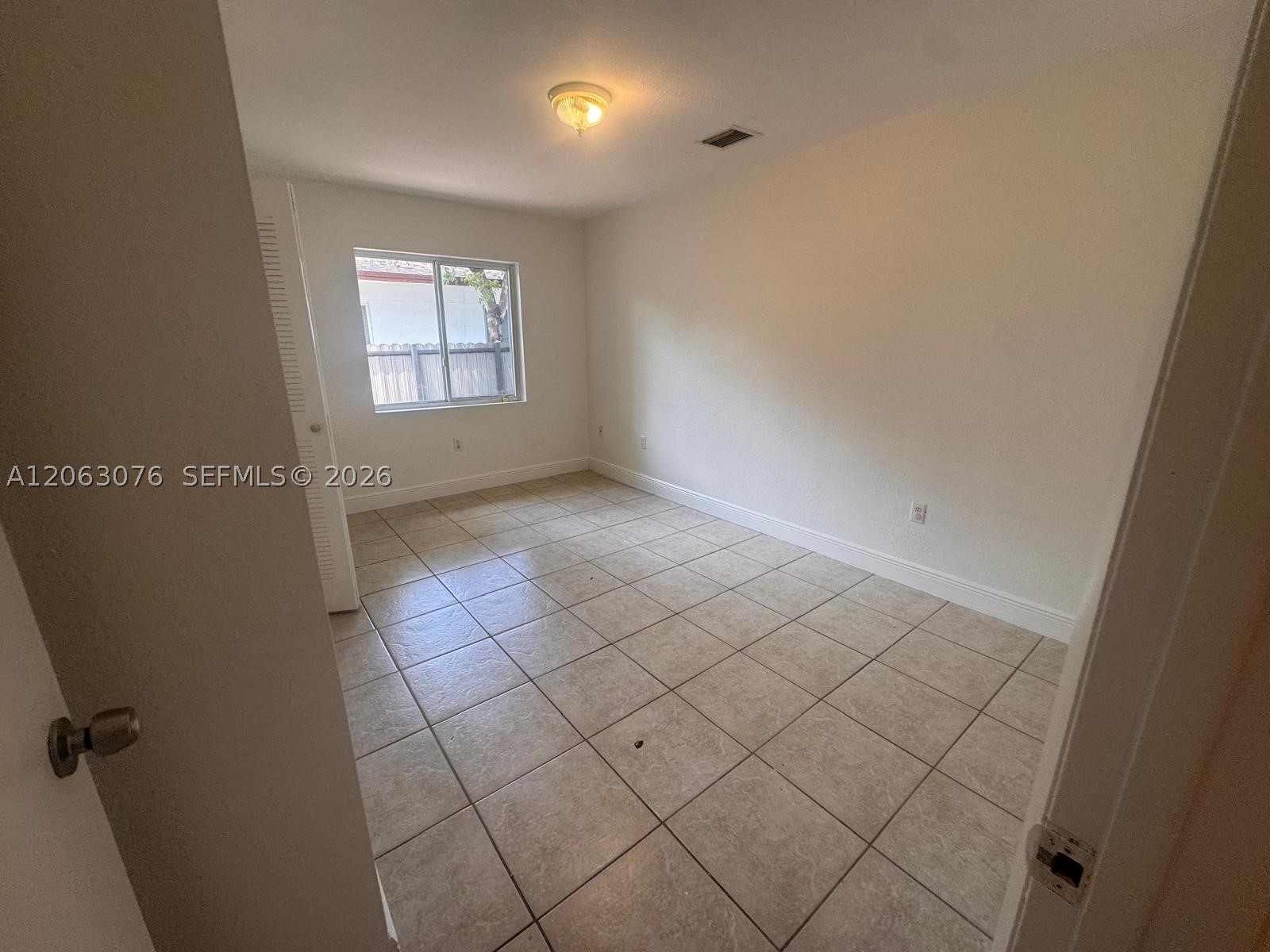 3342 Nw 9th Ave 3344 Property Photo 18
