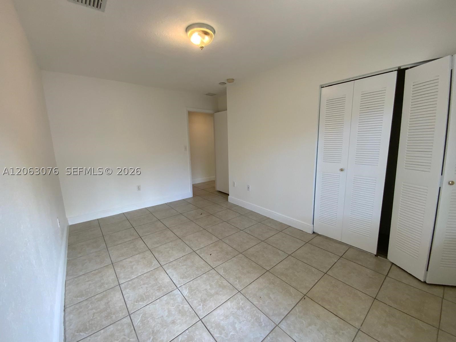 3342 Nw 9th Ave 3344 Property Photo 28