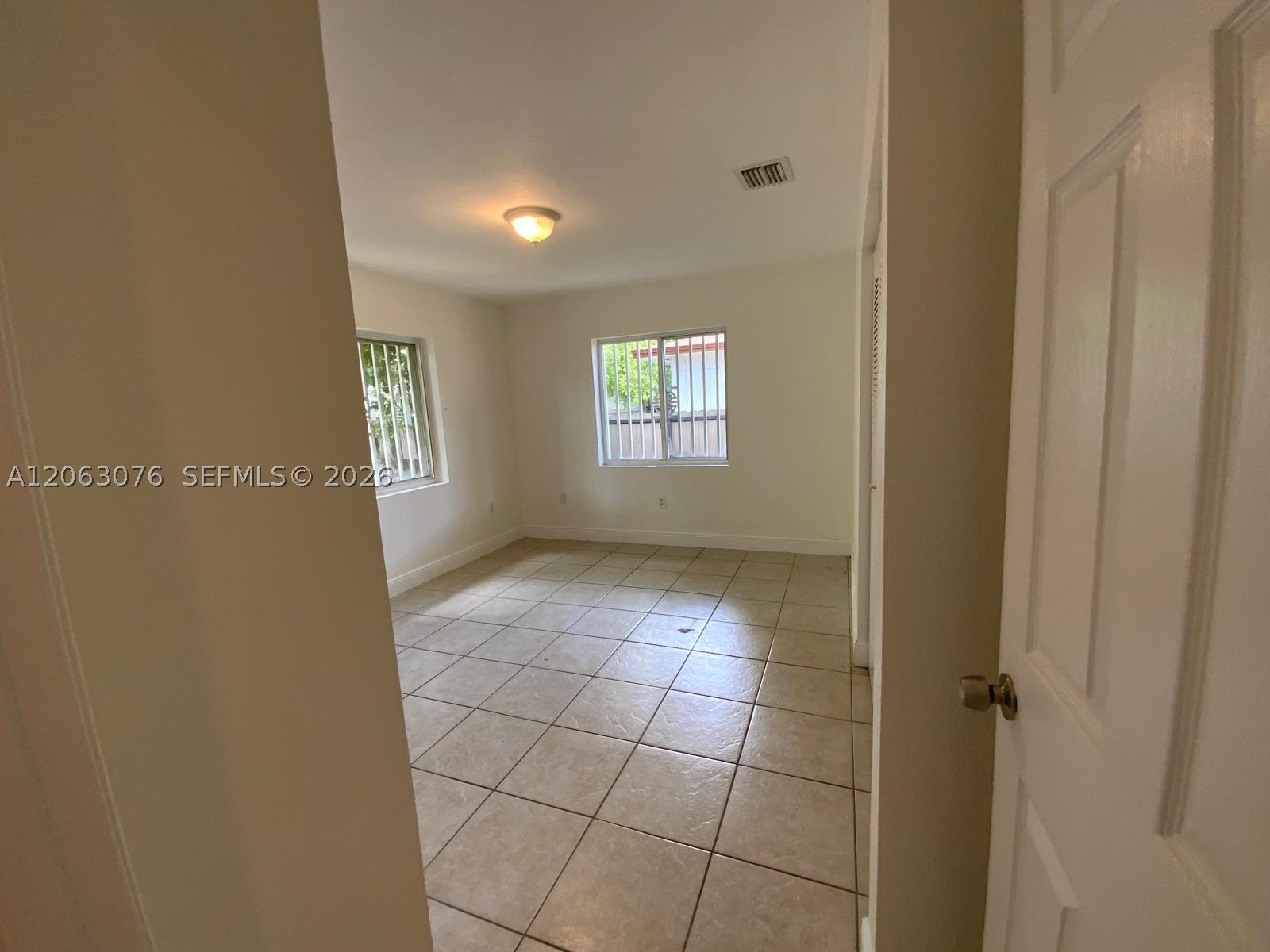 3342 Nw 9th Ave 3344 Property Photo 31