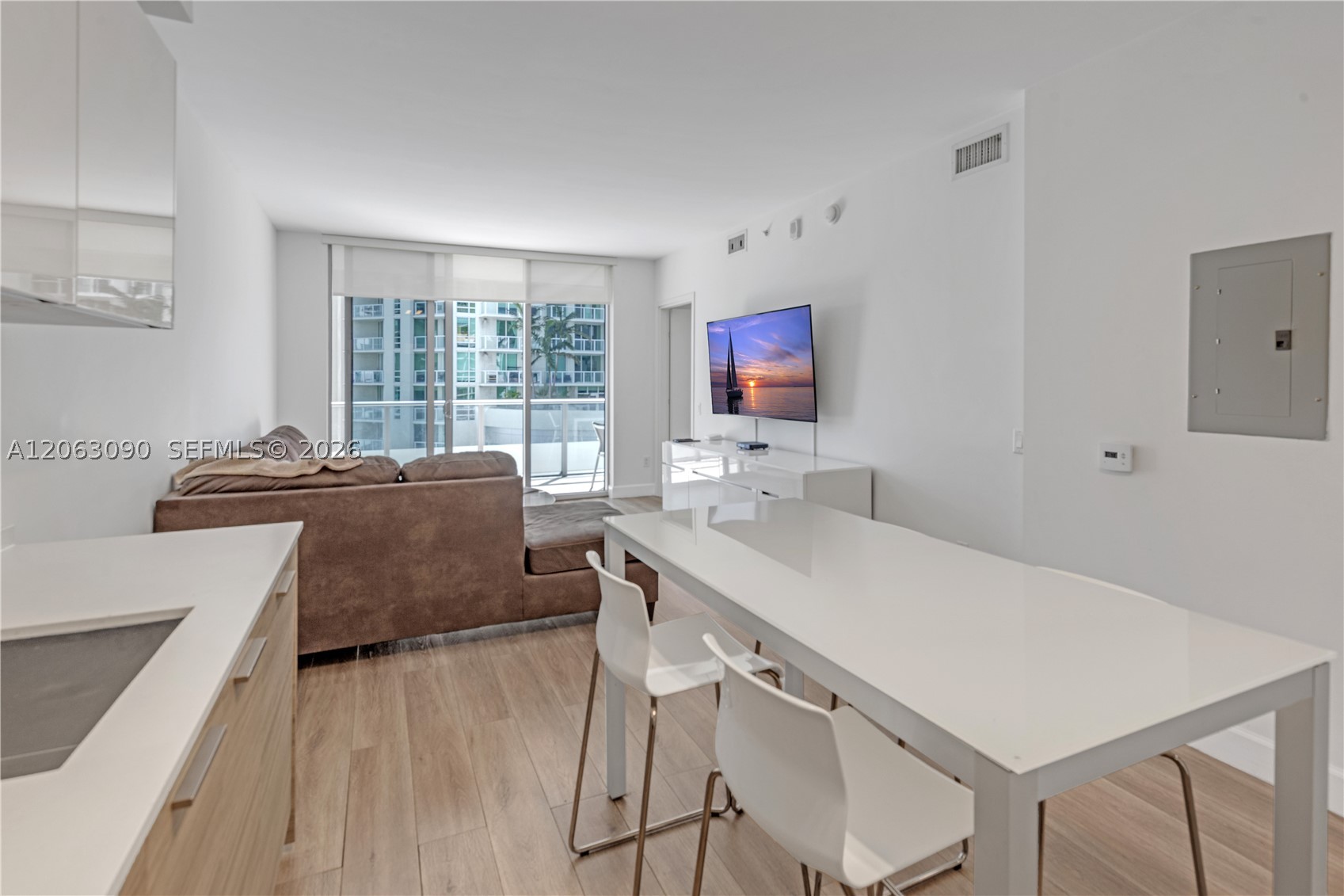 1300 Brickell Bay Dr 903 Property Photo 9