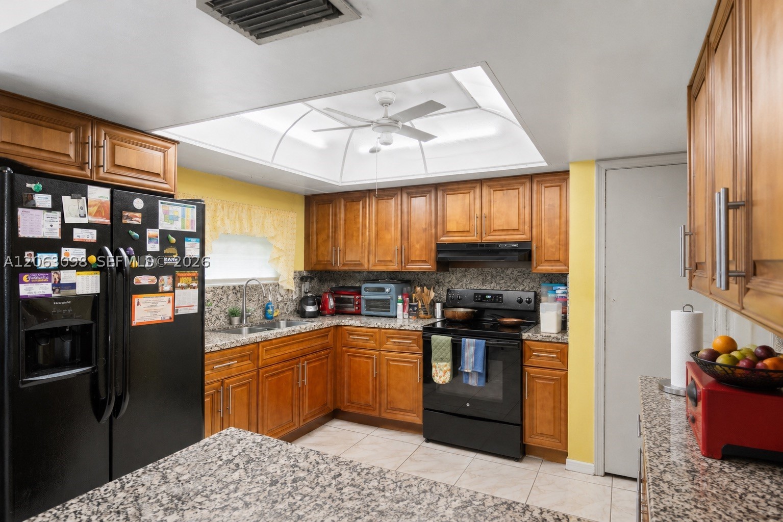 4857 Nw 8th Ct Property Photo 9