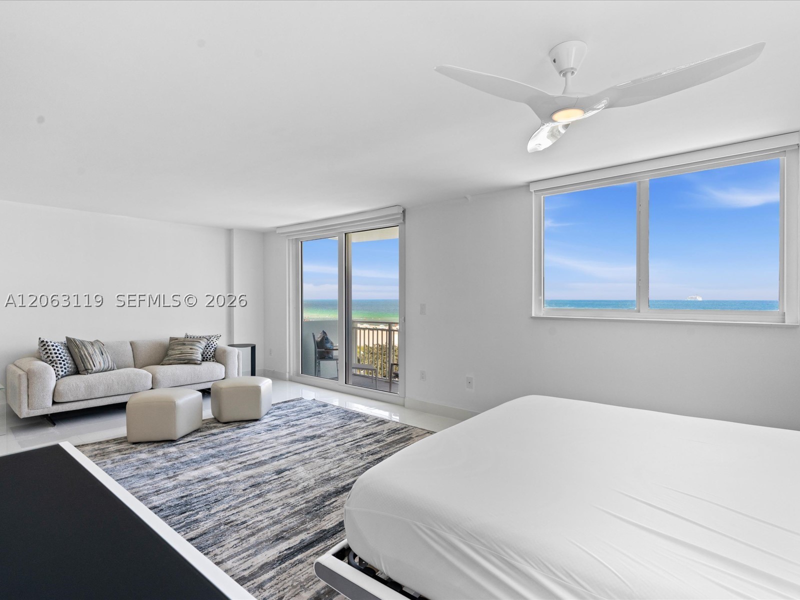 345 Ocean Dr 515 Property Photo 3