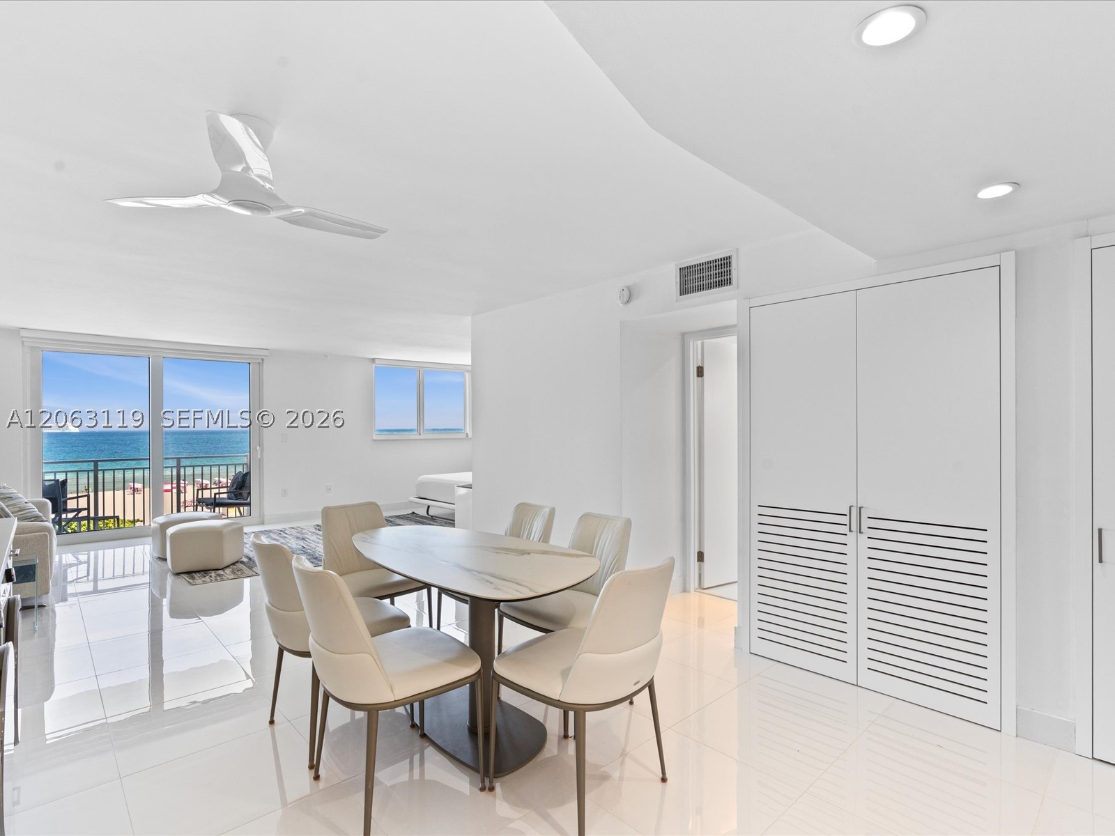 345 Ocean Dr 515 Property Photo 5