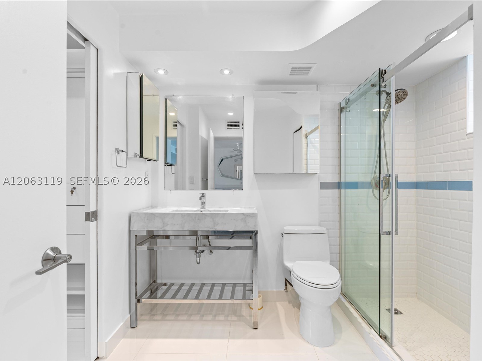 345 Ocean Dr 515 Property Photo 13