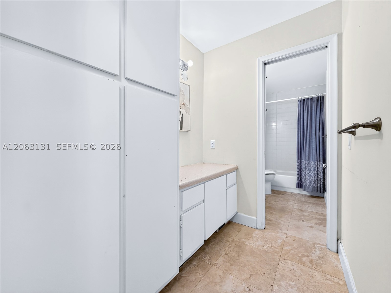 3037 Ne 13th Ave Property Photo 11