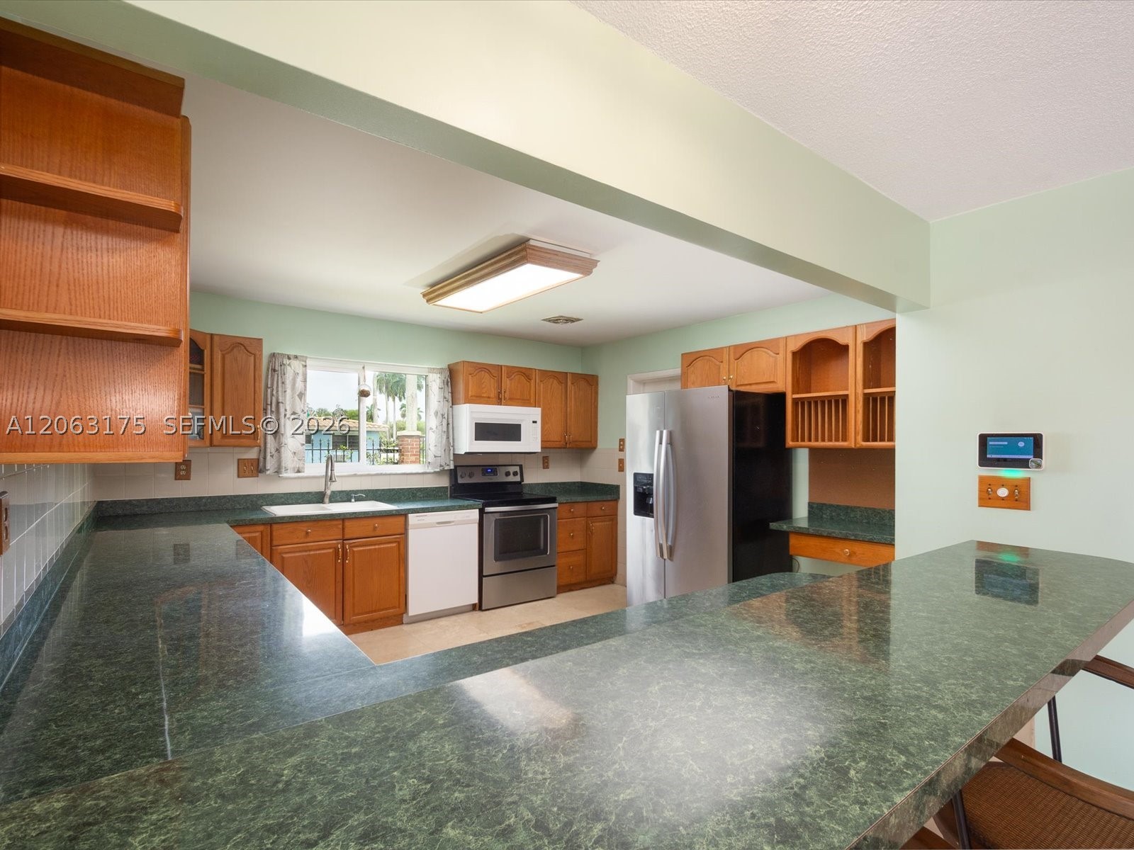 3134 Pierce St Property Photo 8