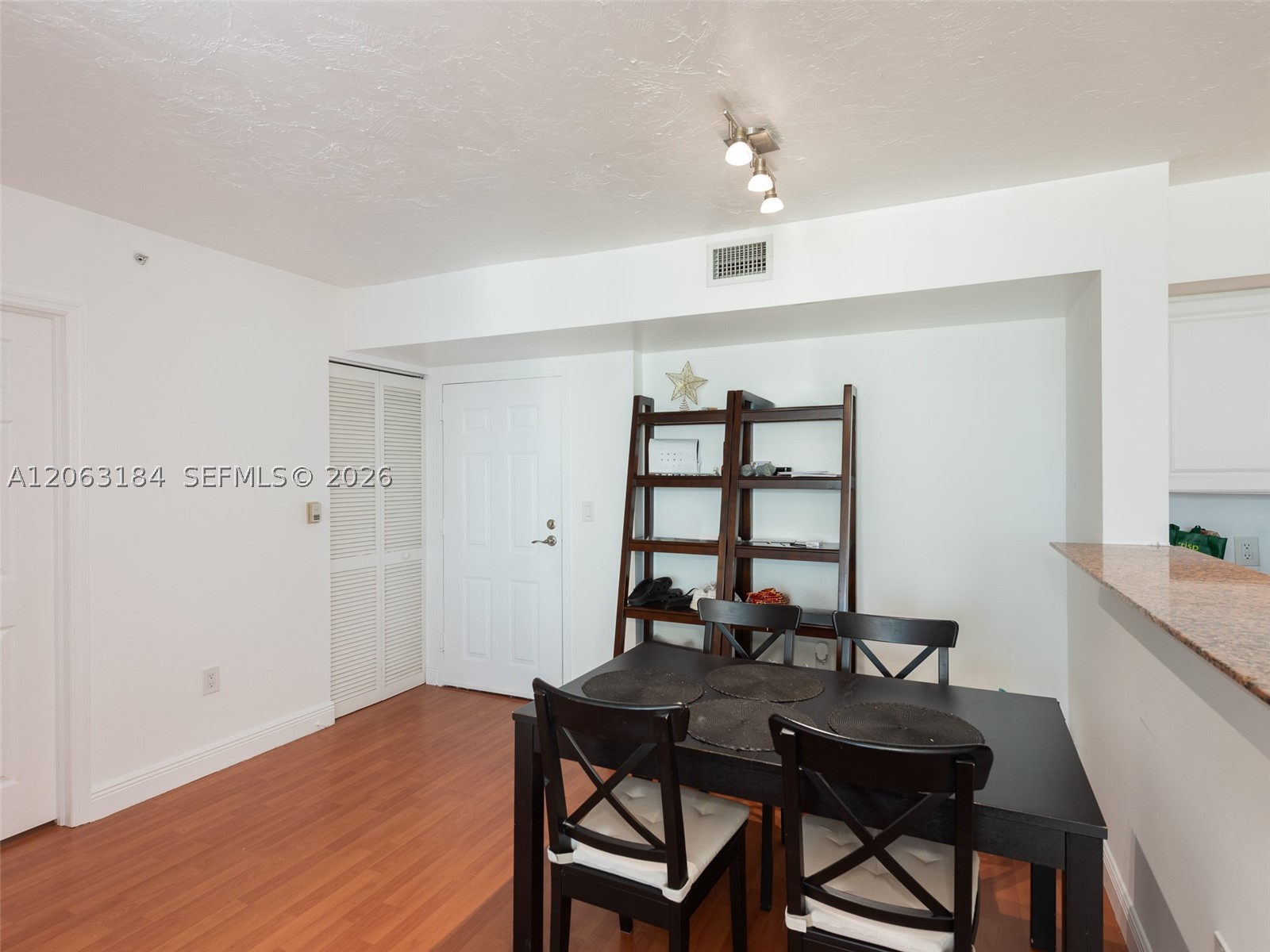1155 Brickell Bay Dr 3403 Property Photo 10