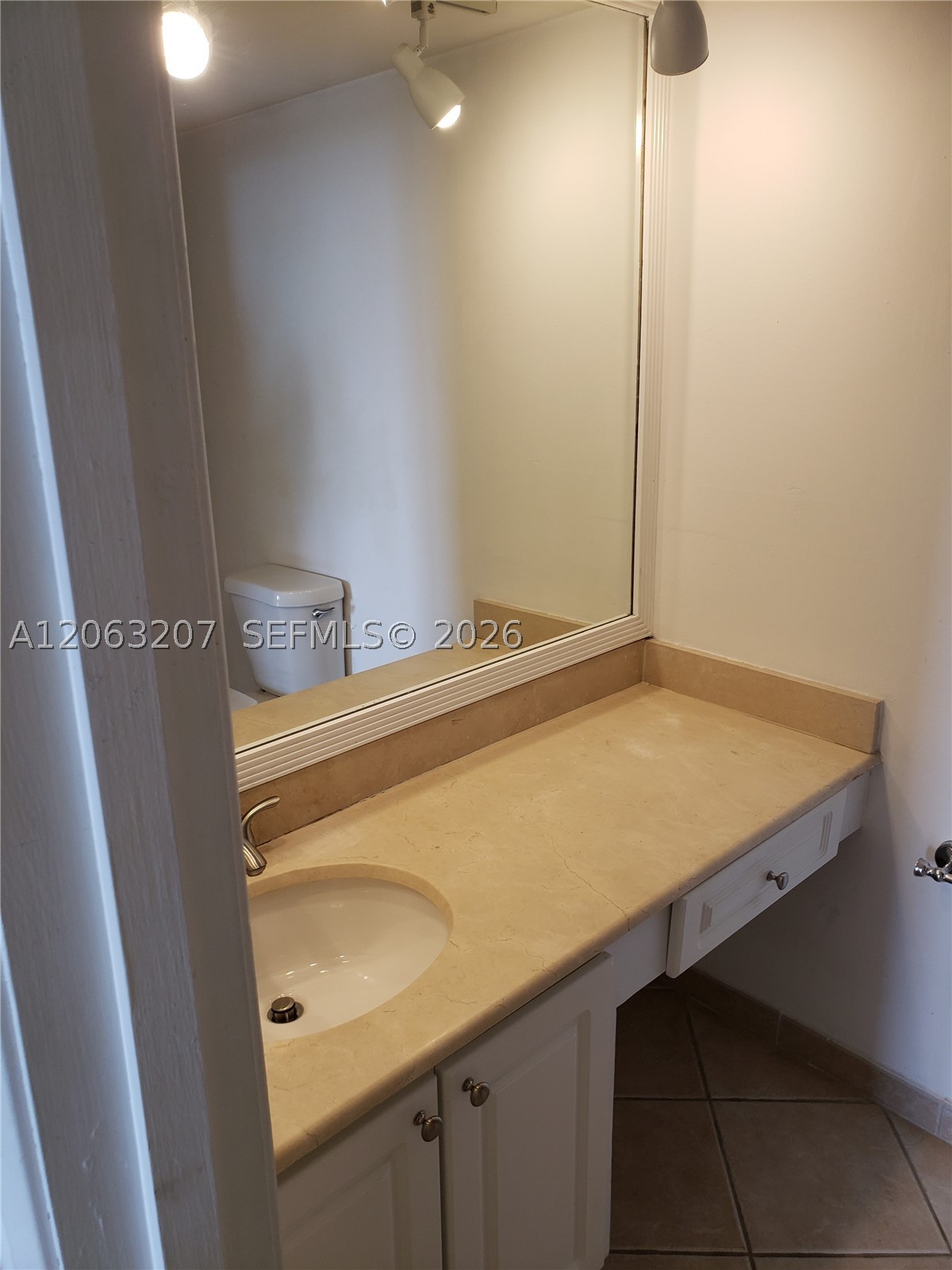 6770 Indian Creek Dr Ts-c Property Photo 28