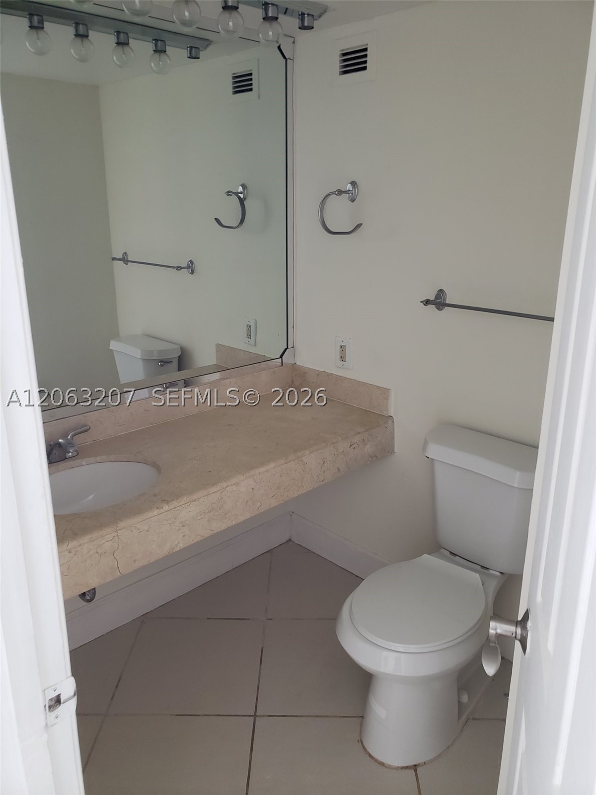 6770 Indian Creek Dr Ts-c Property Photo 29