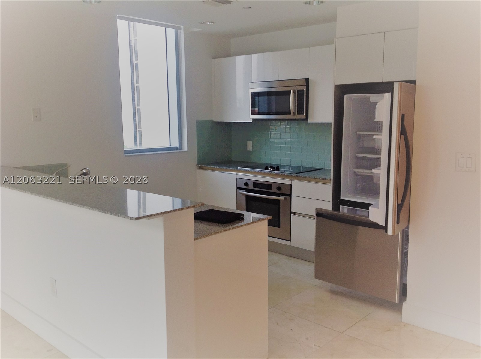 1050 Brickell Ave 402 Property Photo 11