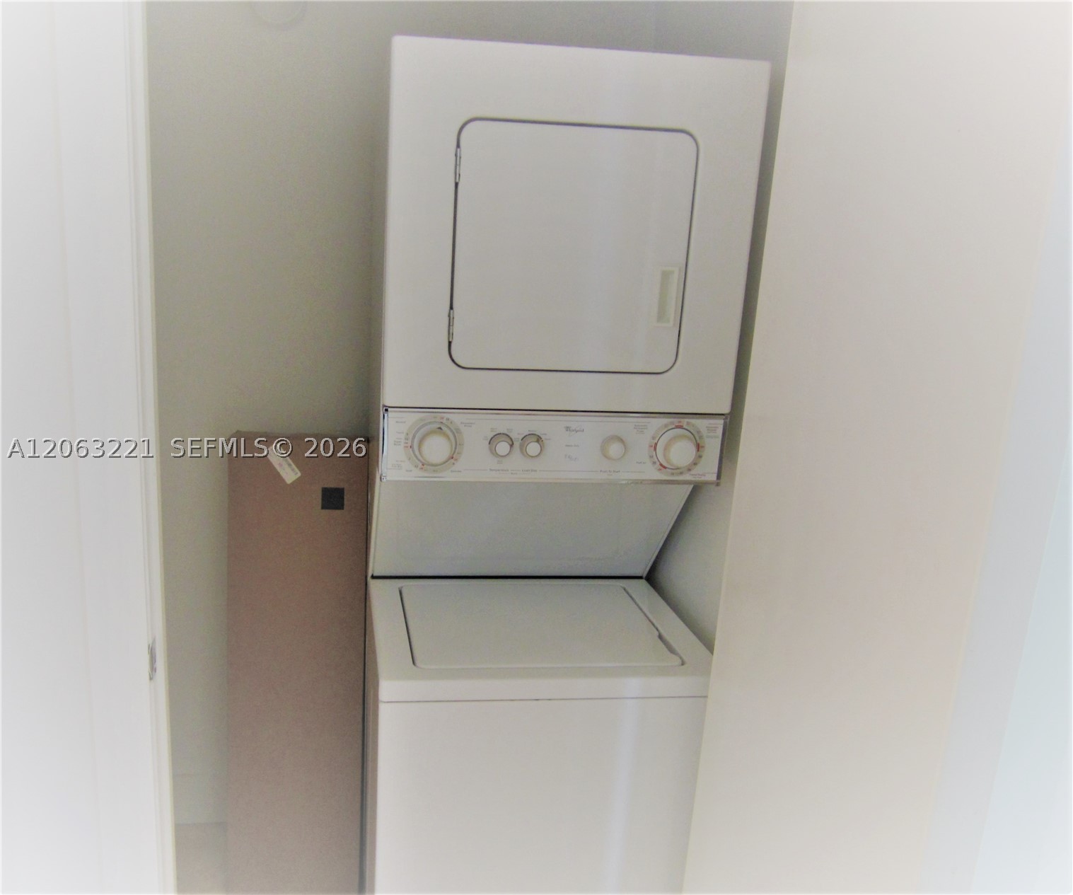 1050 Brickell Ave 402 Property Photo 17