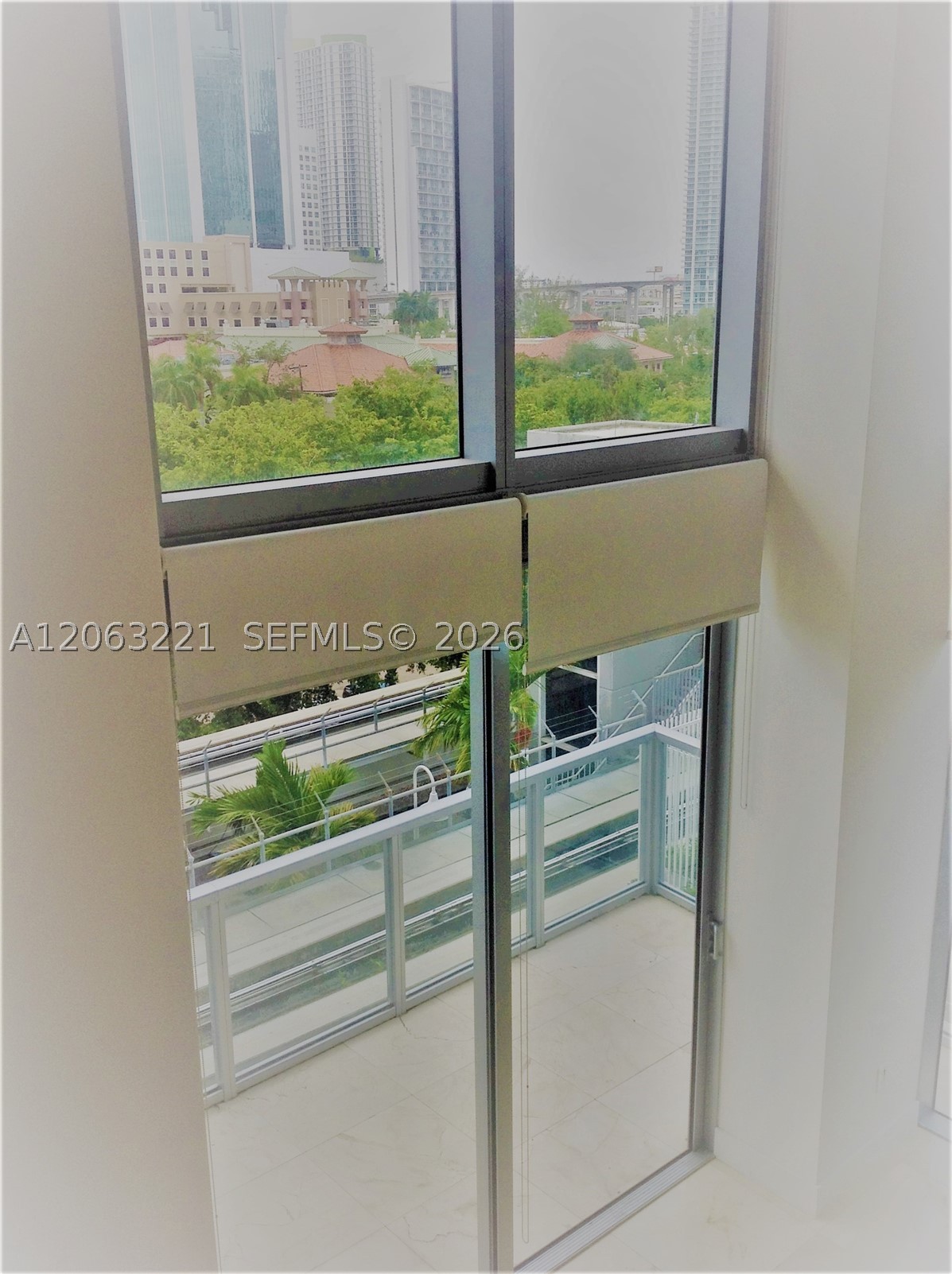 1050 Brickell Ave 402 Property Photo 26