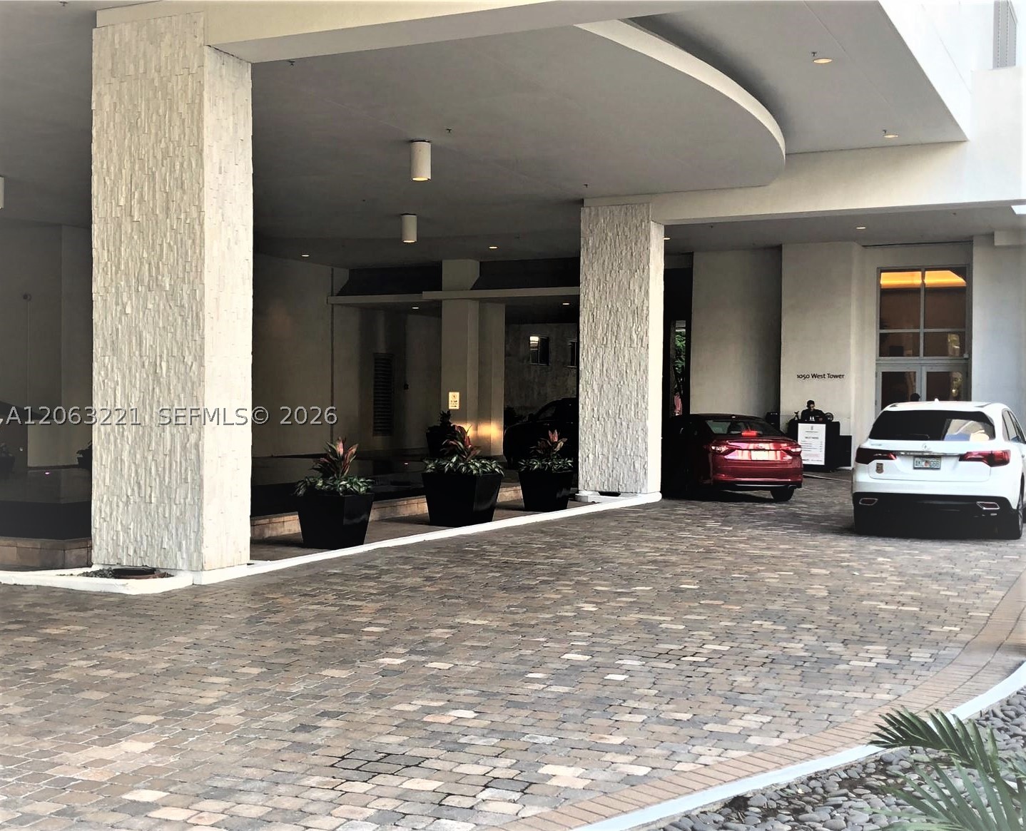 1050 Brickell Ave 402 Property Photo 39
