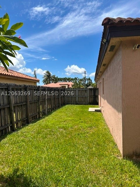 13273 Sw 252nd Ln Property Photo 4