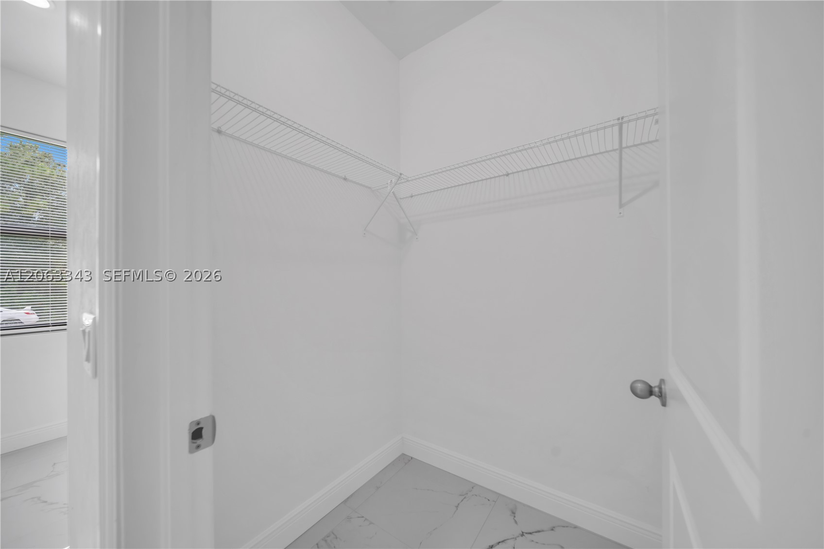 516 Dayton Ave Property Photo 28