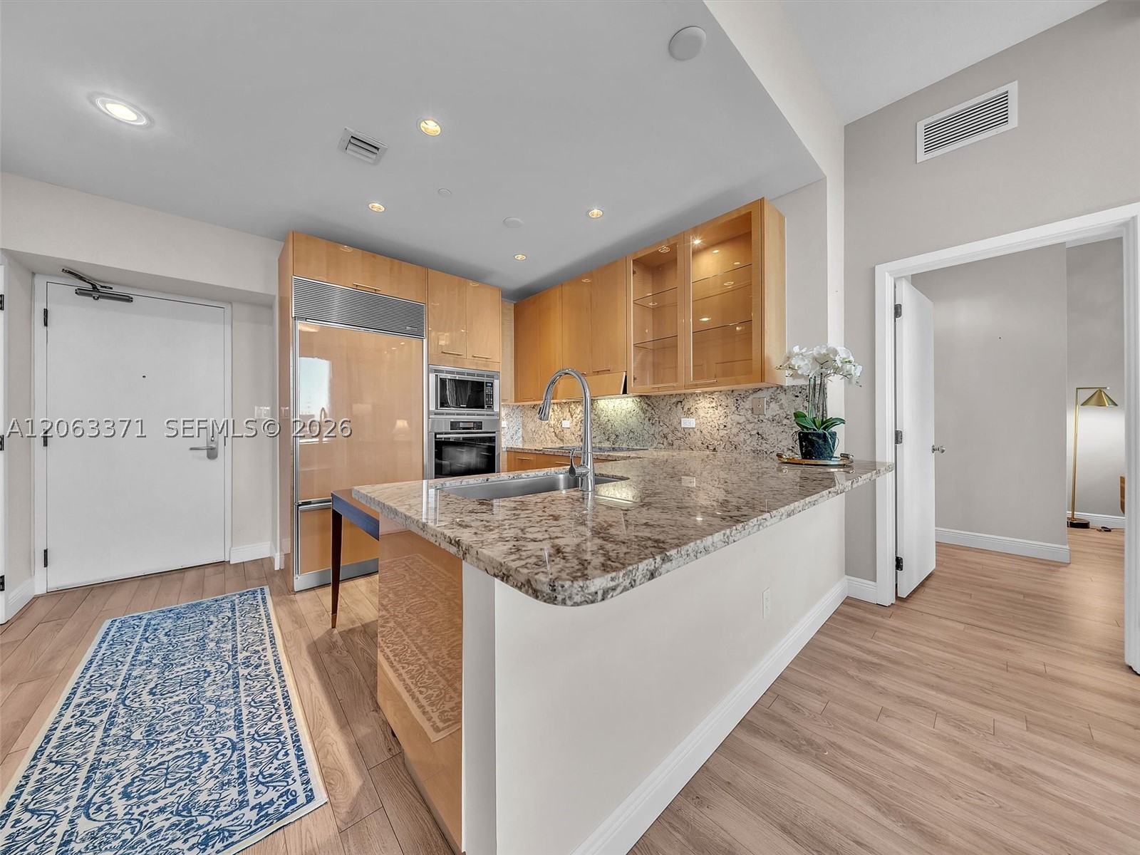 A12063371 Property Photo 10