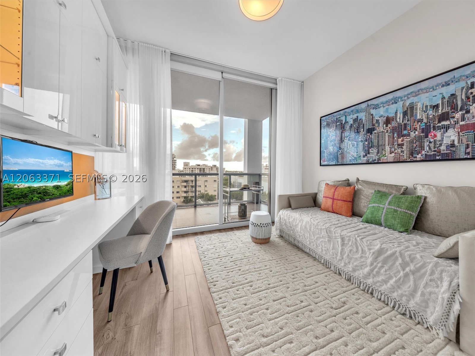 A12063371 Property Photo 28