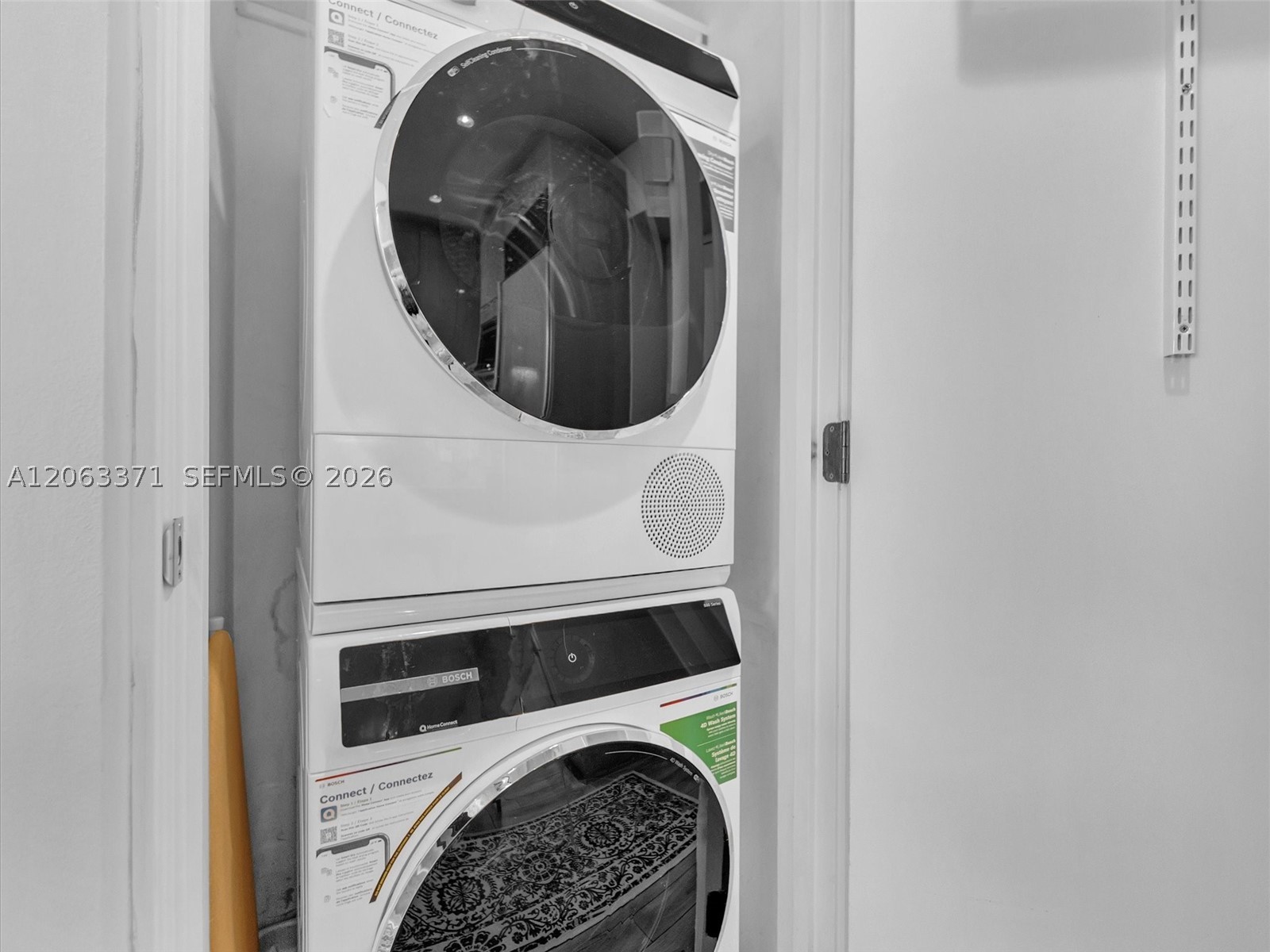 A12063371 Property Photo 31