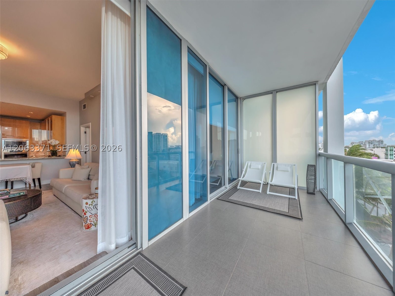 A12063371 Property Photo 32