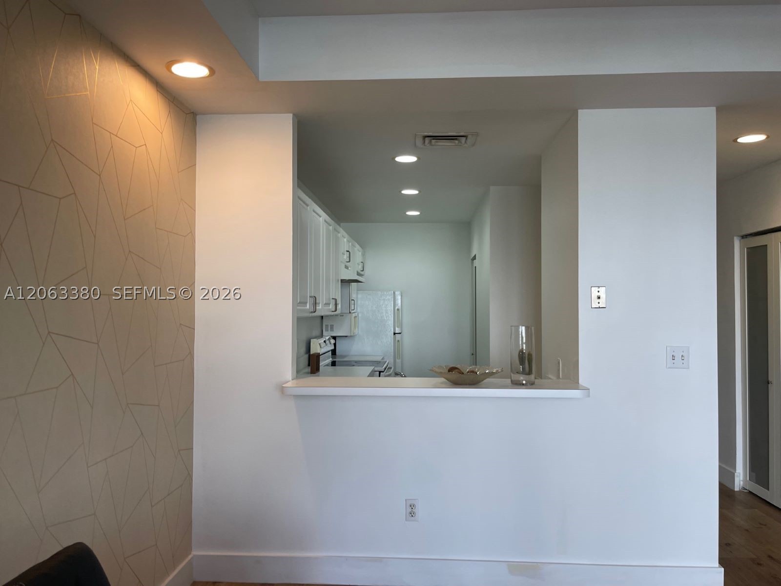 1200 West Bs2 Property Photo 11