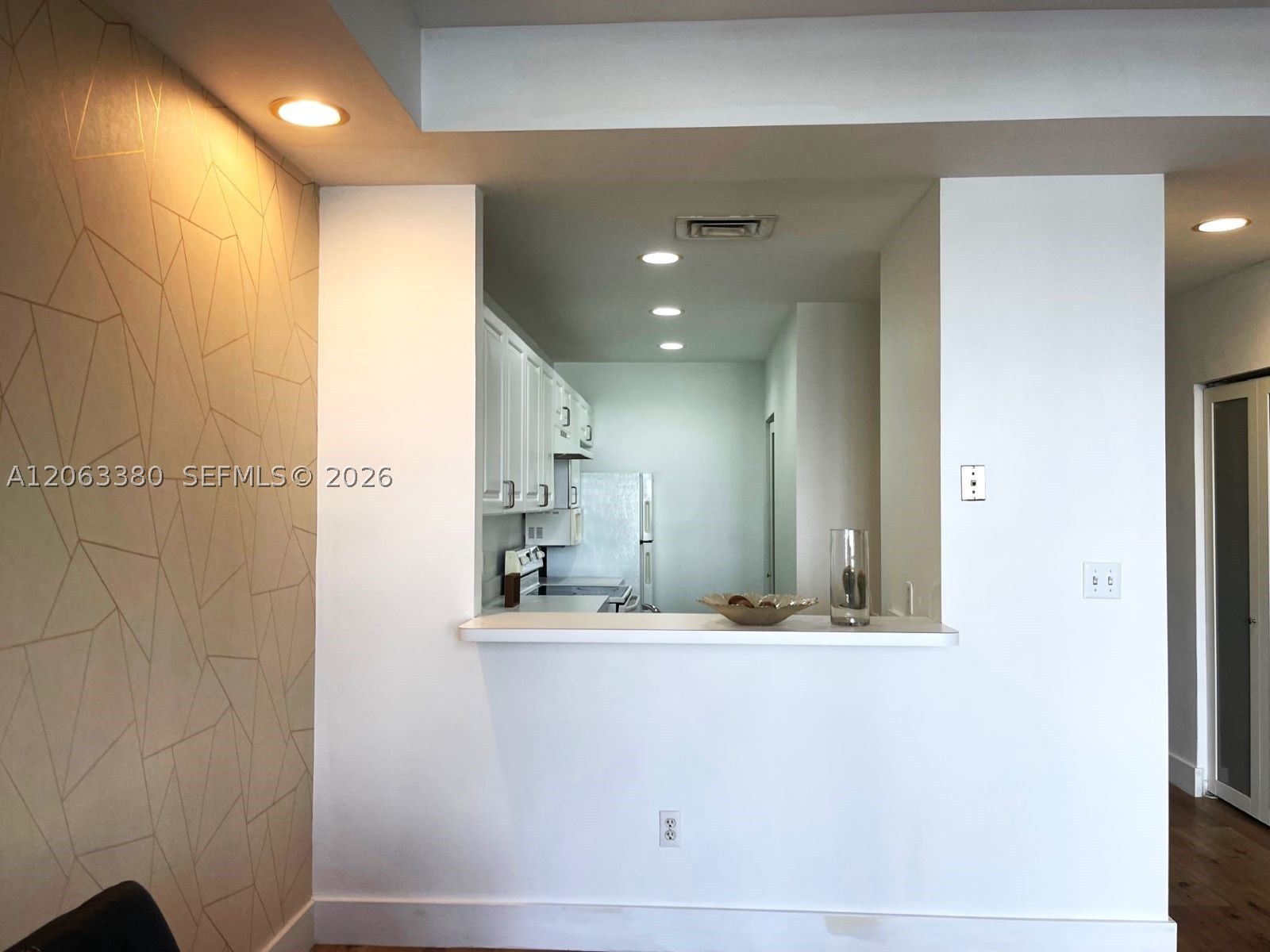 1200 West Bs2 Property Photo 12