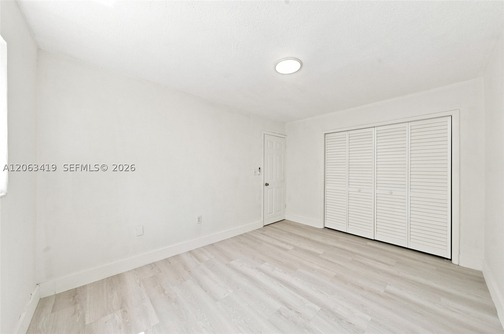 635 Sw 7th Ct Apt 4 Property Photo 22
