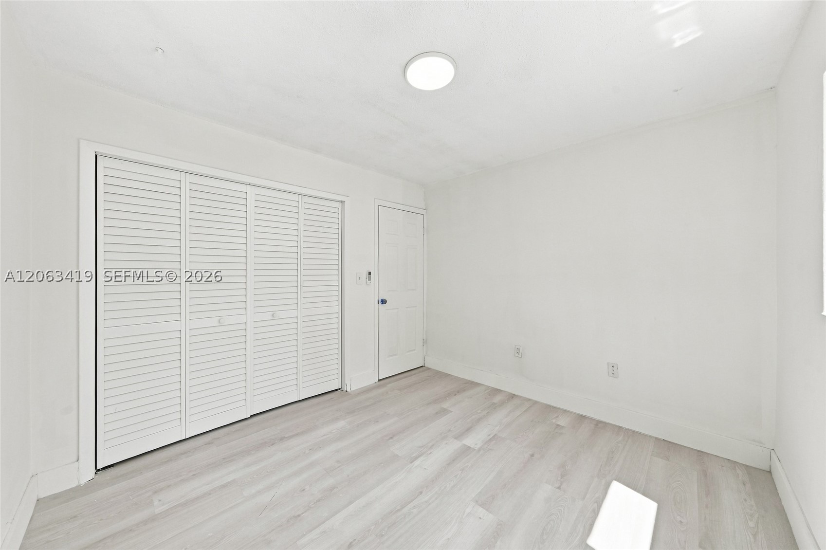 635 Sw 7th Ct Apt 4 Property Photo 24