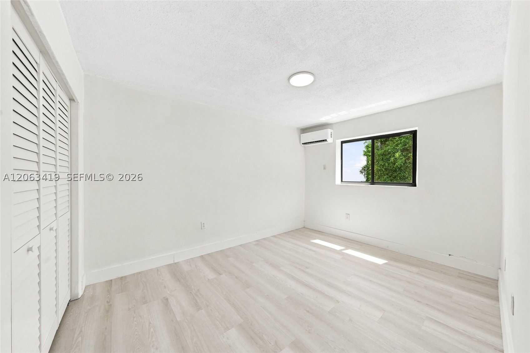 635 Sw 7th Ct Apt 4 Property Photo 25