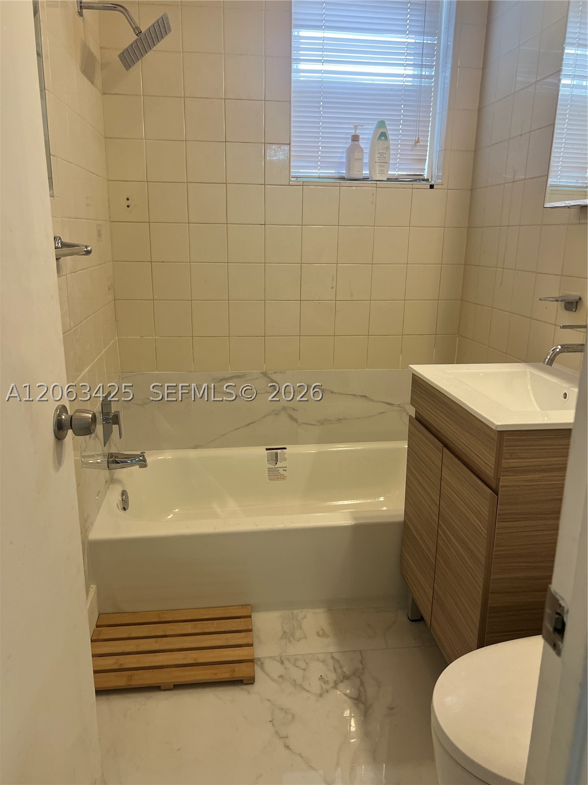 9350 E Bay Harbor Dr 6 Property Photo 15