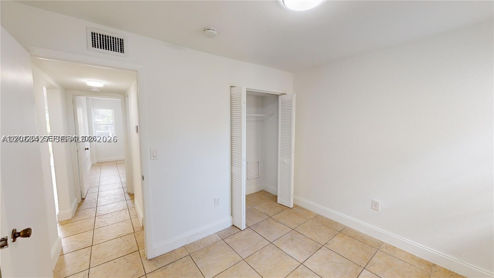 453 Sw 2nd St 301c Property Photo 14
