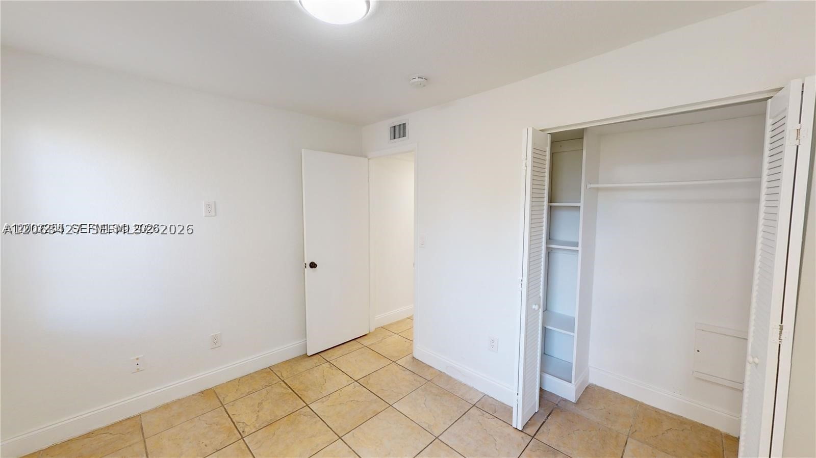 453 Sw 2nd St 301c Property Photo 15