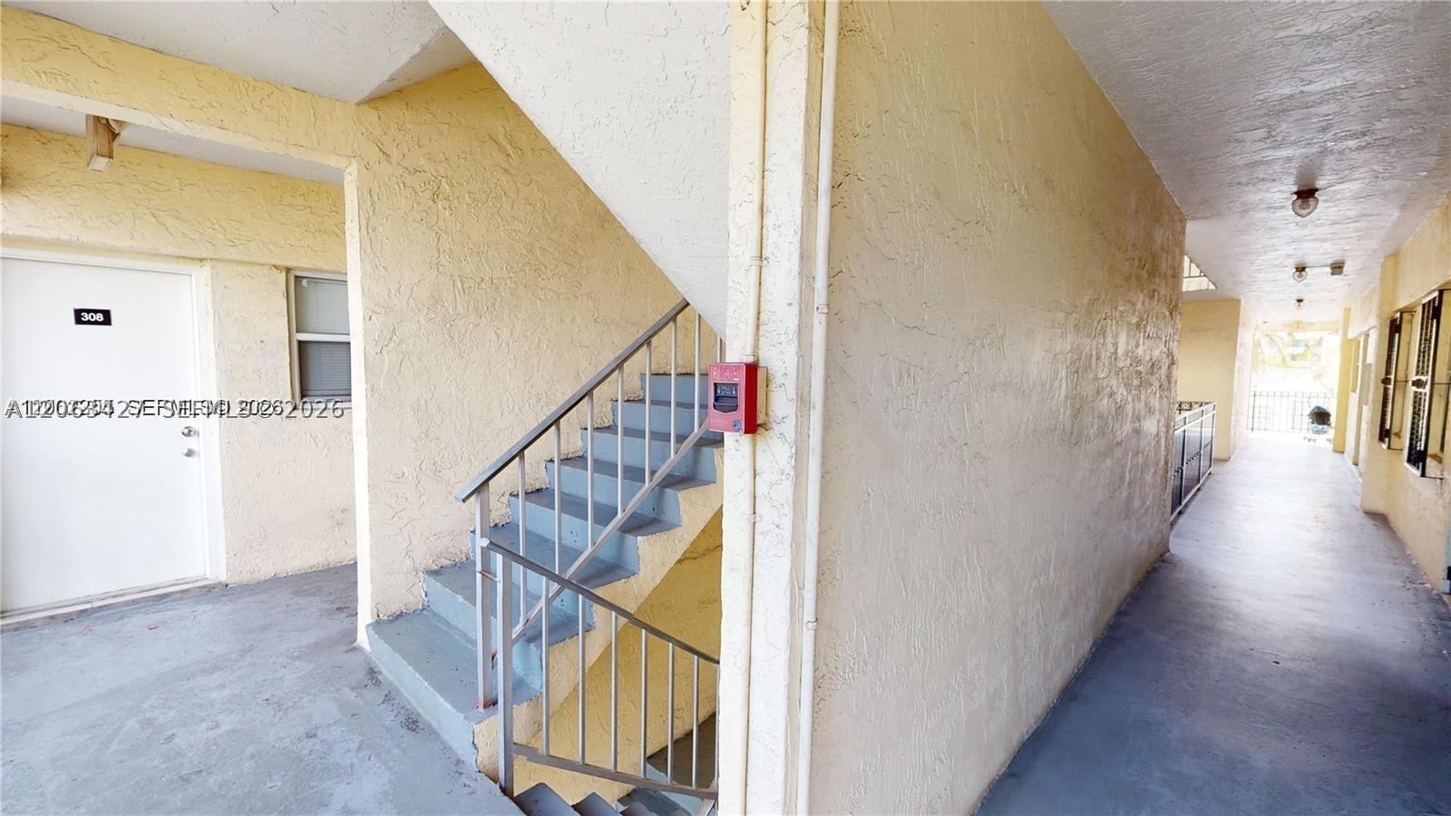 453 Sw 2nd St 301c Property Photo 20
