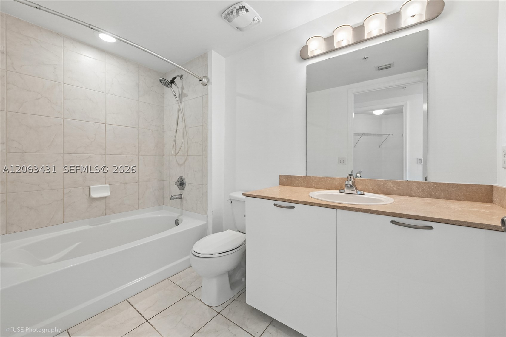 3180 Sw 22nd Ter 601 Property Photo 11