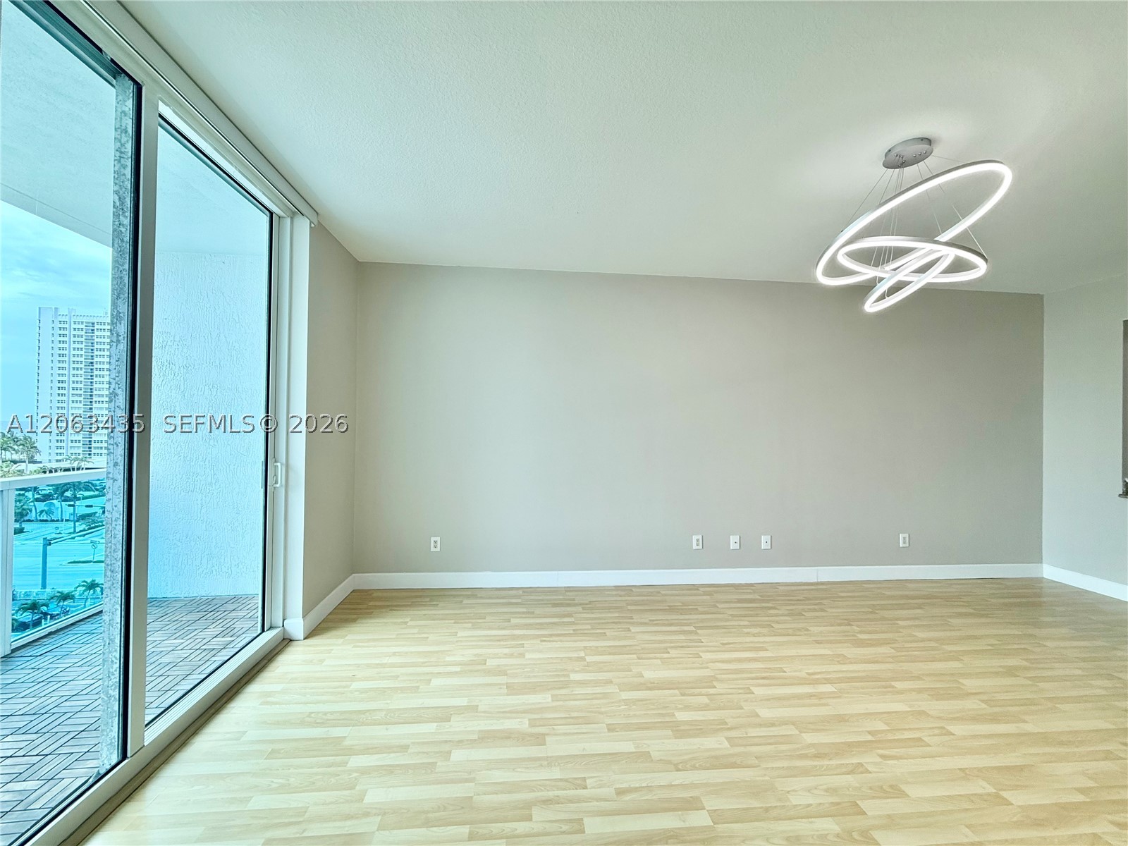 1945 S Ocean Dr 710 Property Photo 11