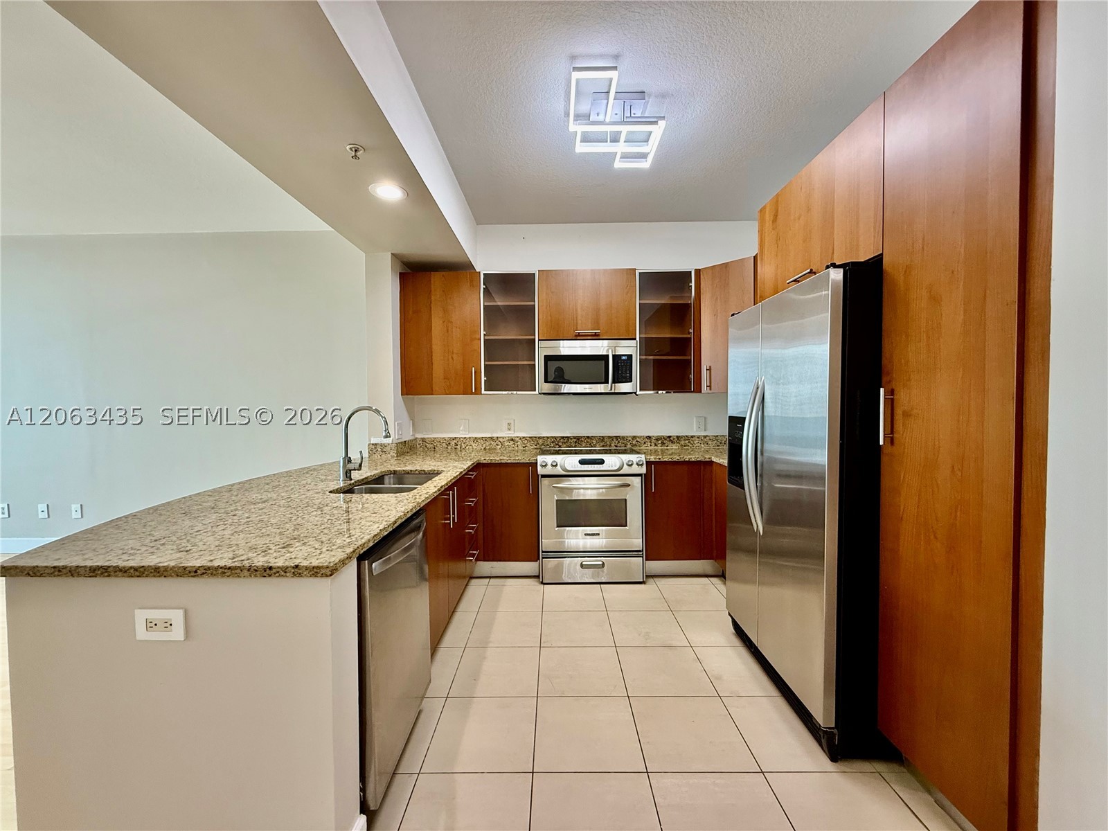 1945 S Ocean Dr 710 Property Photo 28