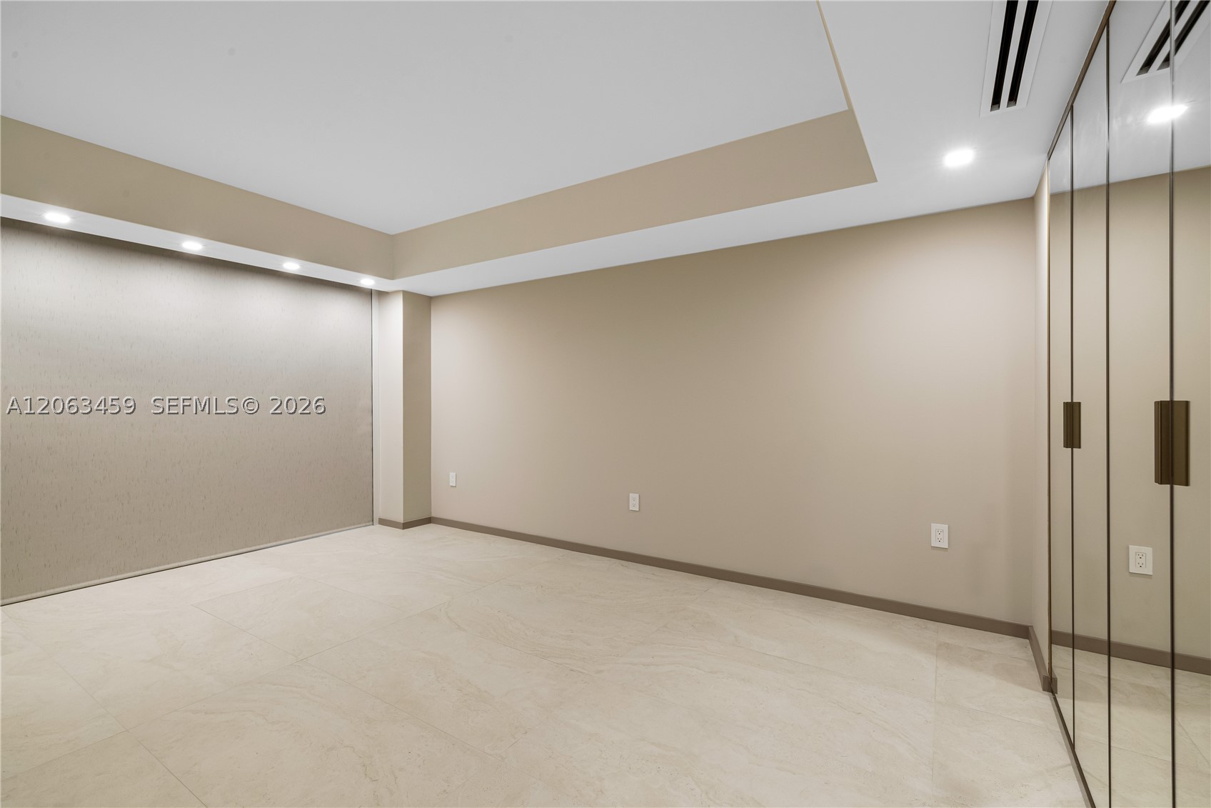10155 Collins Ave 202 Property Photo 44