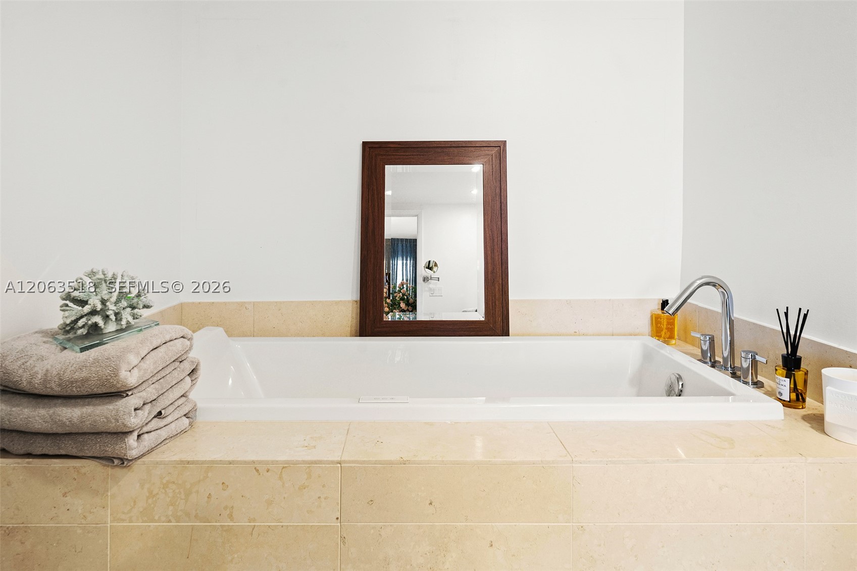 495 Brickell Ave 1802 Property Photo 25