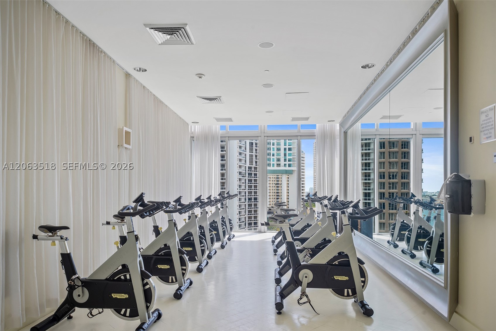 495 Brickell Ave 1802 Property Photo 35