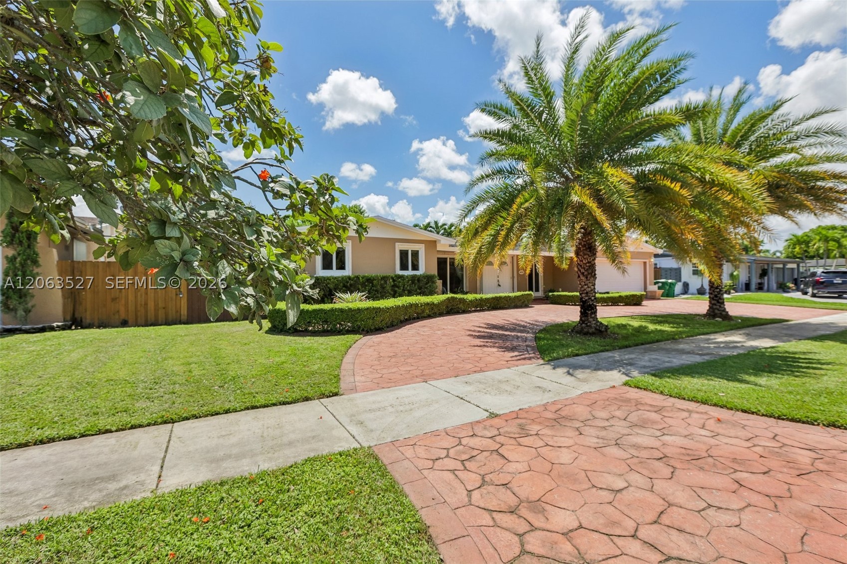 14552 Sw 75th St Property Photo 5