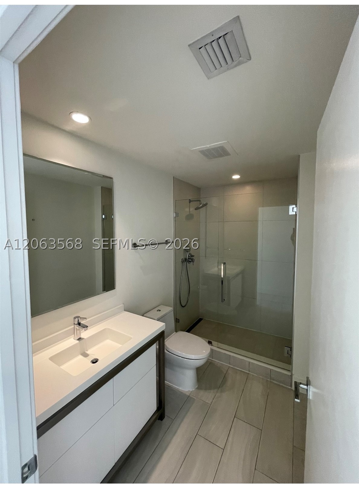 2000 Metropica Way 504 Property Photo 24