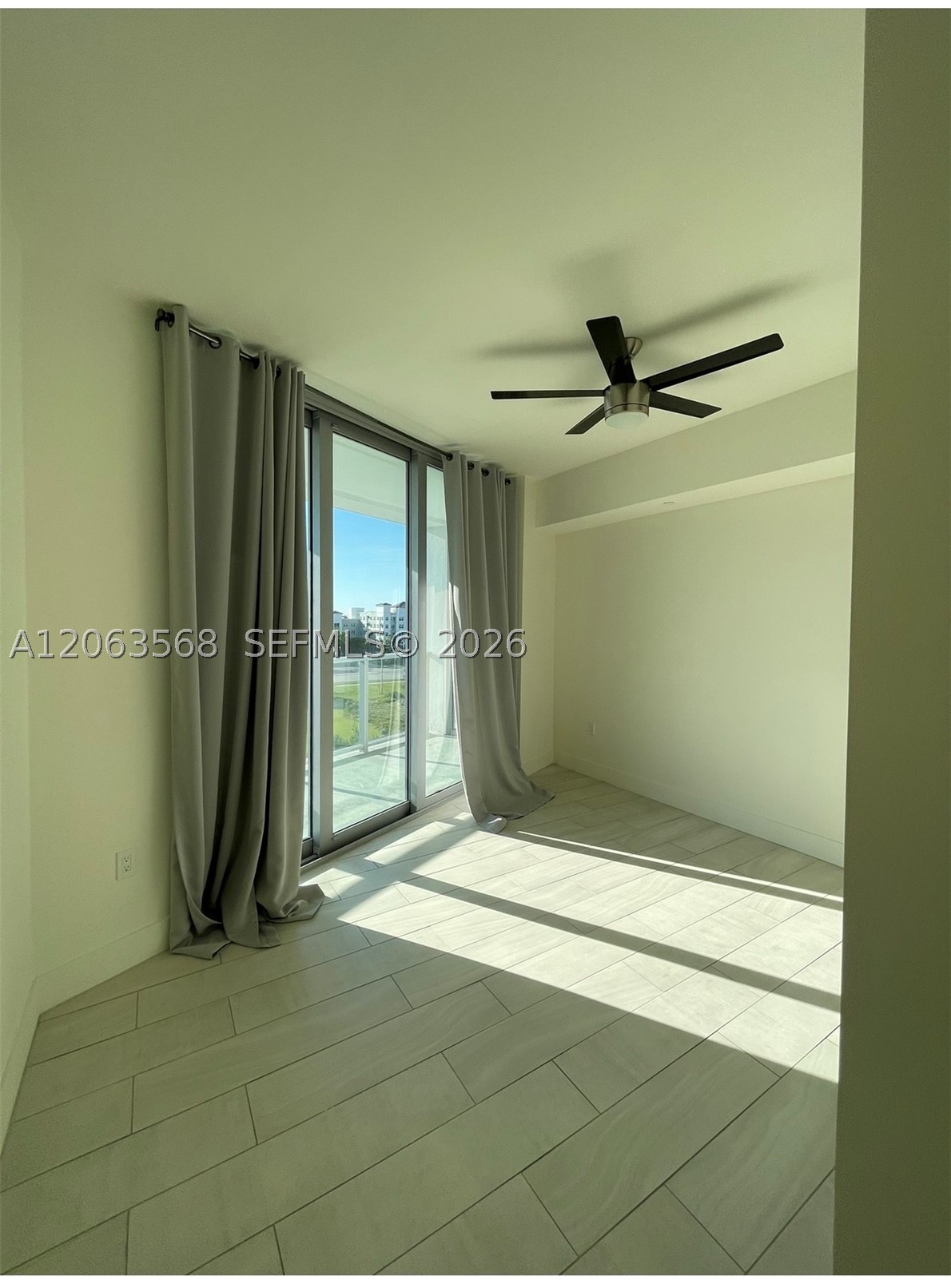 2000 Metropica Way 504 Property Photo 29
