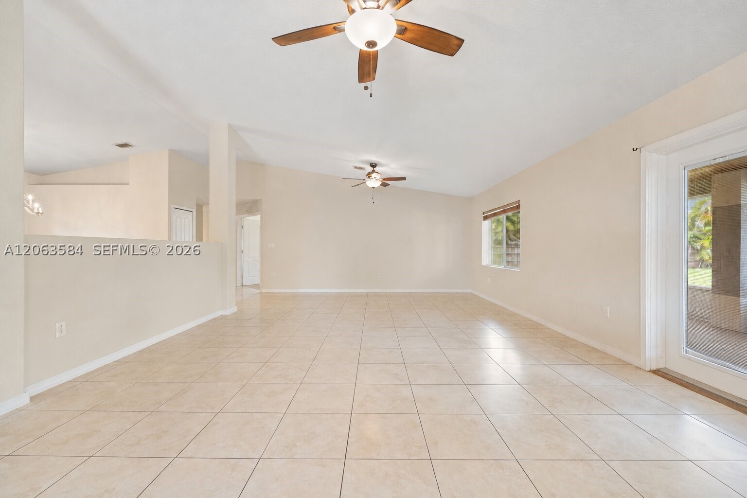 32361 Sw 202nd Pl Property Photo 6